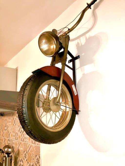 Le Mecanique Room Centre Ville, Parking Gratuit Sens Luaran gambar