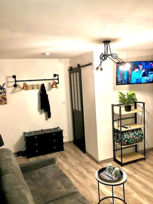 Le Mecanique Room Centre Ville, Parking Gratuit Sens Luaran gambar
